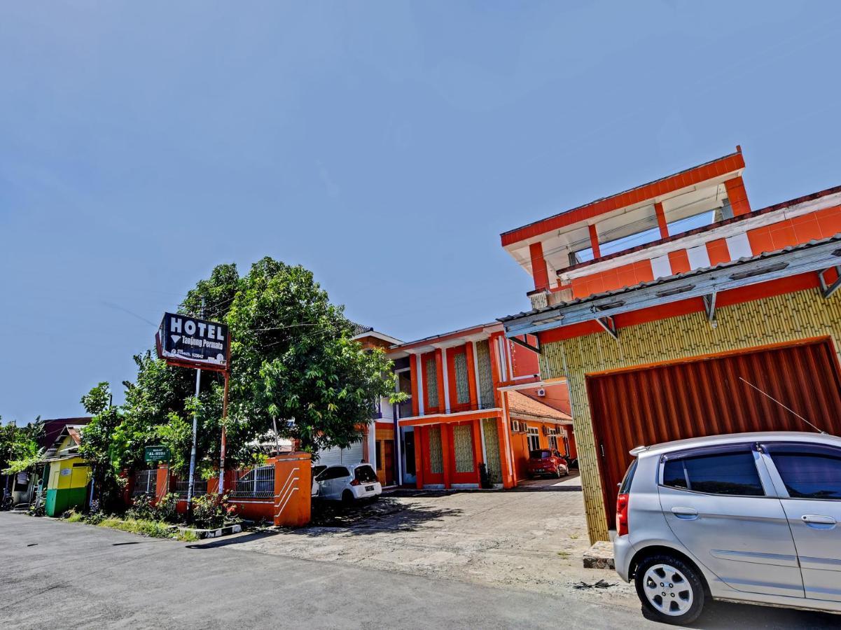 Collection O 91489 Hotel Tanjung Permata Cilacap Exterior foto