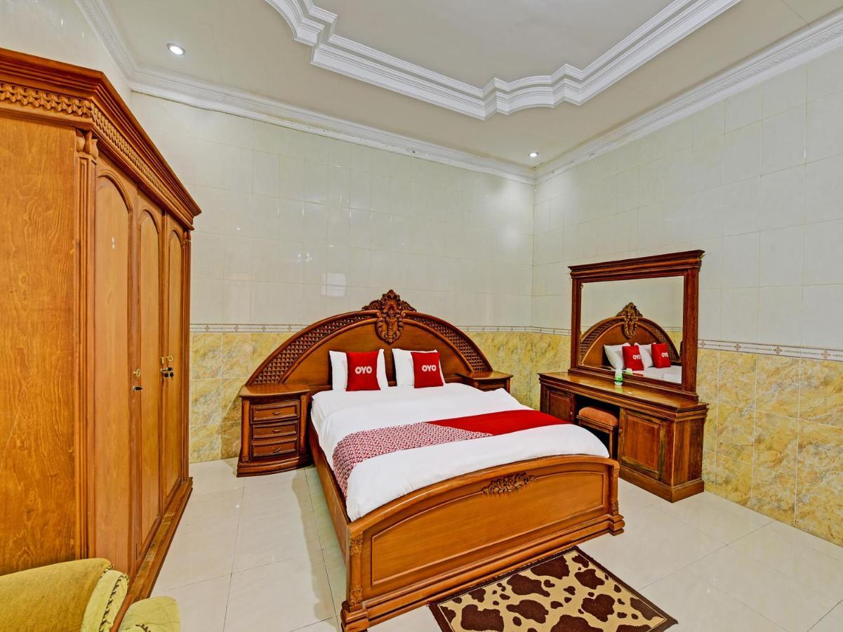 Collection O 91489 Hotel Tanjung Permata Cilacap Exterior foto